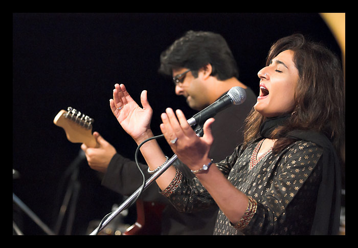 DSC_3907-01